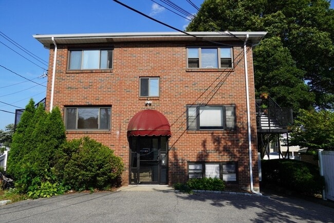 Photo - 2 Winthrop St Condo Unit 3