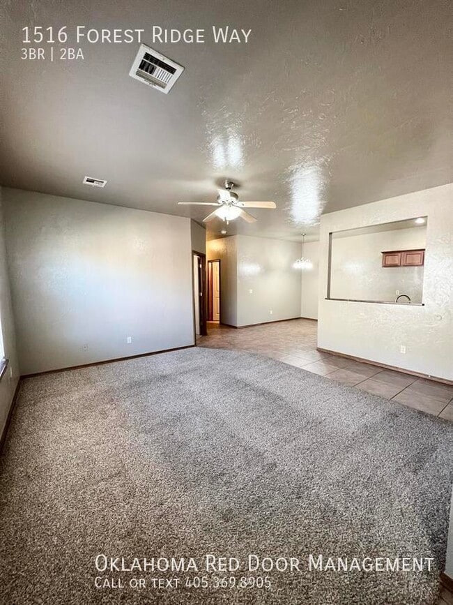 Photo - 1516 Forrest Ridge Way