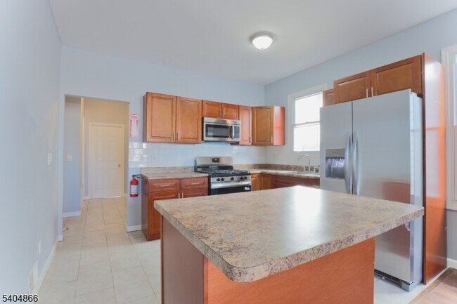 Photo - 286 Williamson Ave