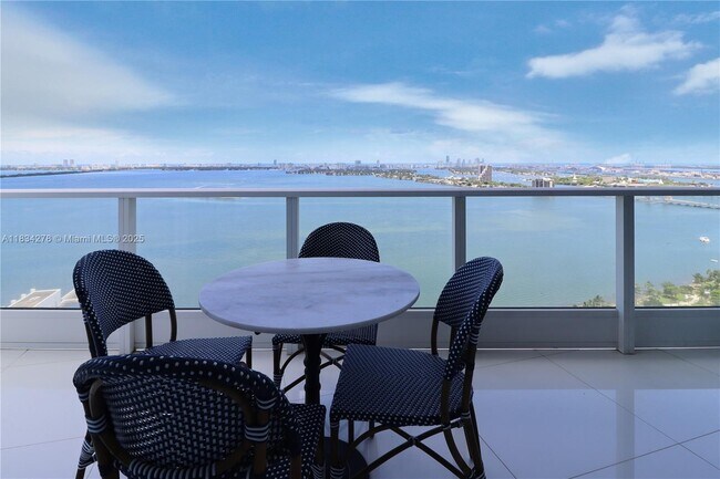 Photo - 2020 N Bayshore Dr Unit 2801