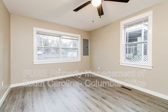 Photo - 4403 Colonial Dr