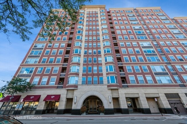 Building Photo - 77 S Evergreen Ave