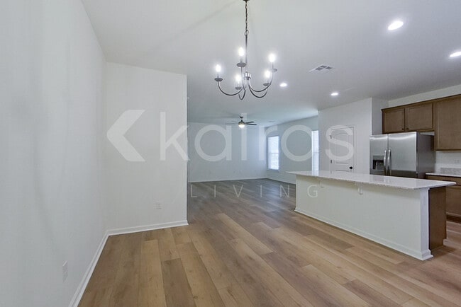 Photo - 108 Hendrix Rd