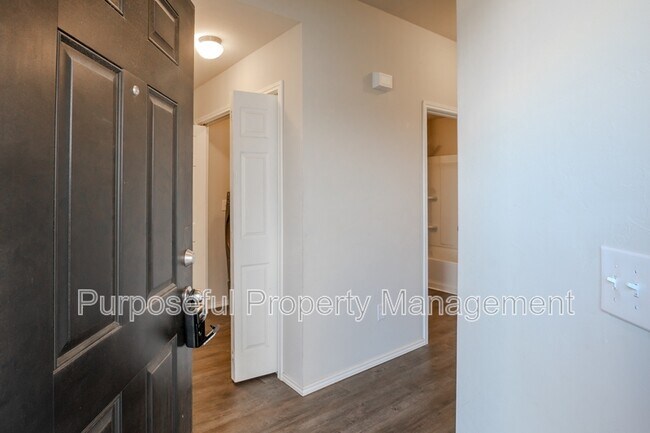 Photo - 11621 Jude Way