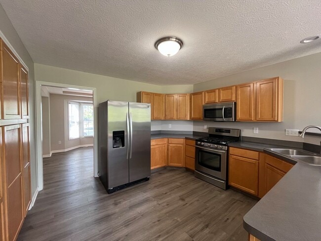 Photo - Beautiful Home in Scioto Reserve!