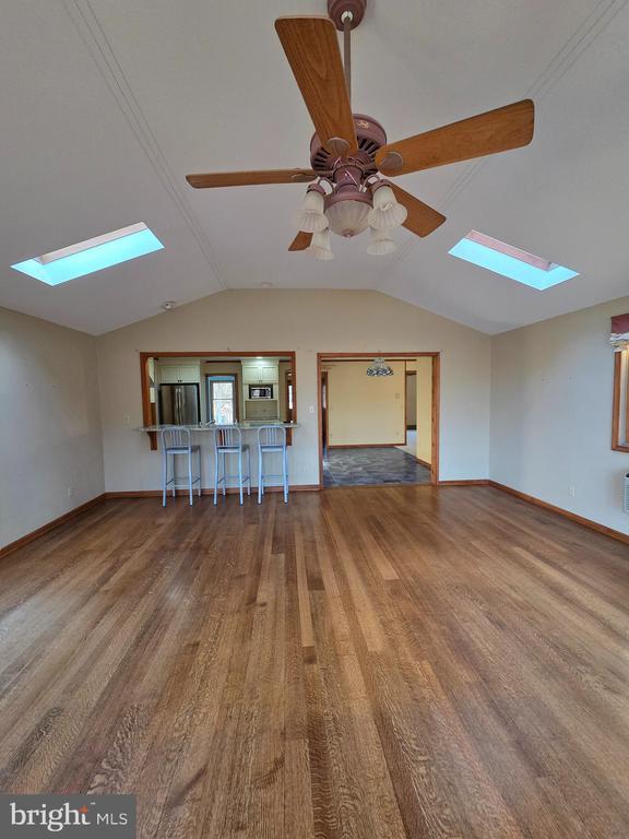 Photo - 151 Hammer Run