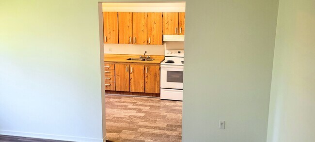 Photo - Lovely Unit for Renting Unit 73-0003