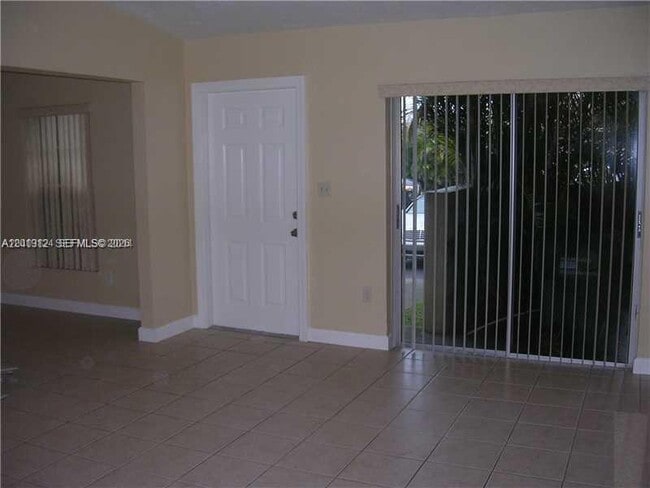 Photo - 11240 SW 122nd Pl