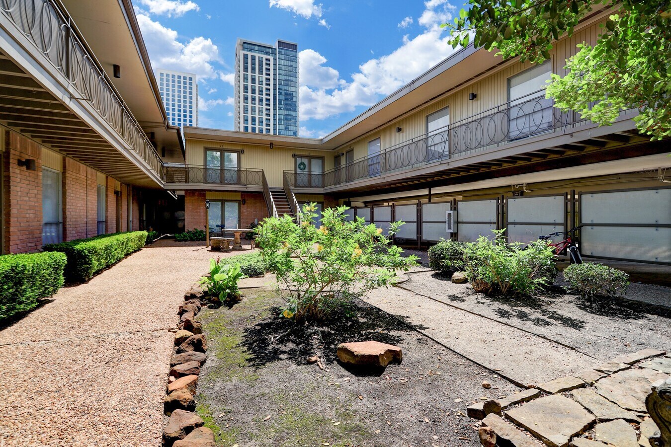 Photo - 3407 Graustark St Unit 14