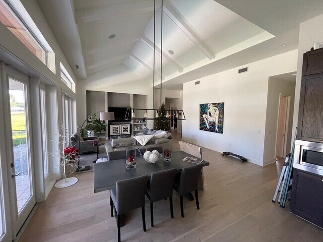 Photo - 5361 Everwood Run