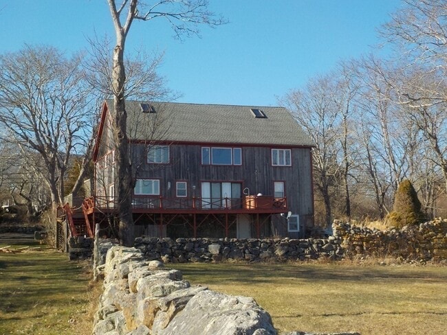 Photo - 186 Brayton Point Rd