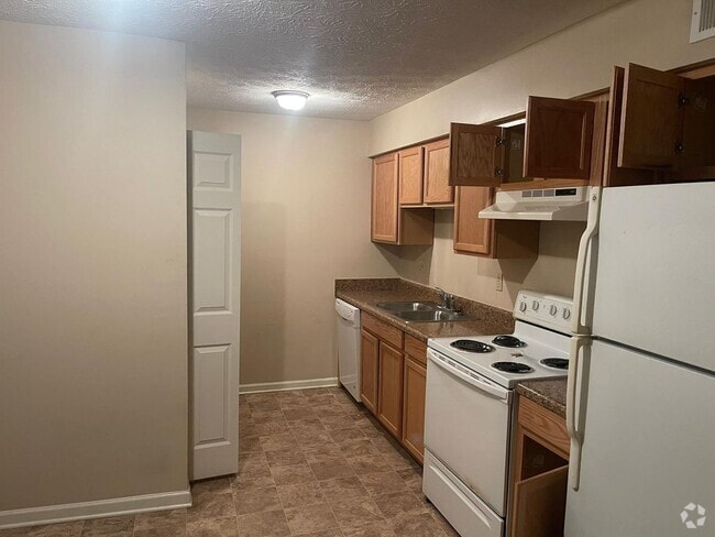 Building Photo - Modern 2-Bed, 1-Bath Oasis with Central Ai... Unit P-B6 Rental