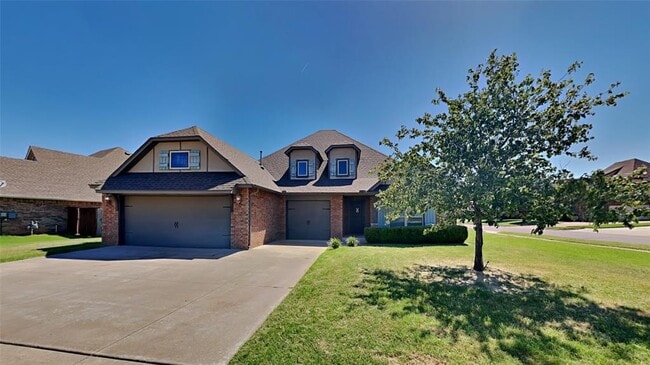 Building Photo - 5720 St James Pl