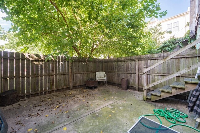 Photo - 1705 Arlington St Unit A