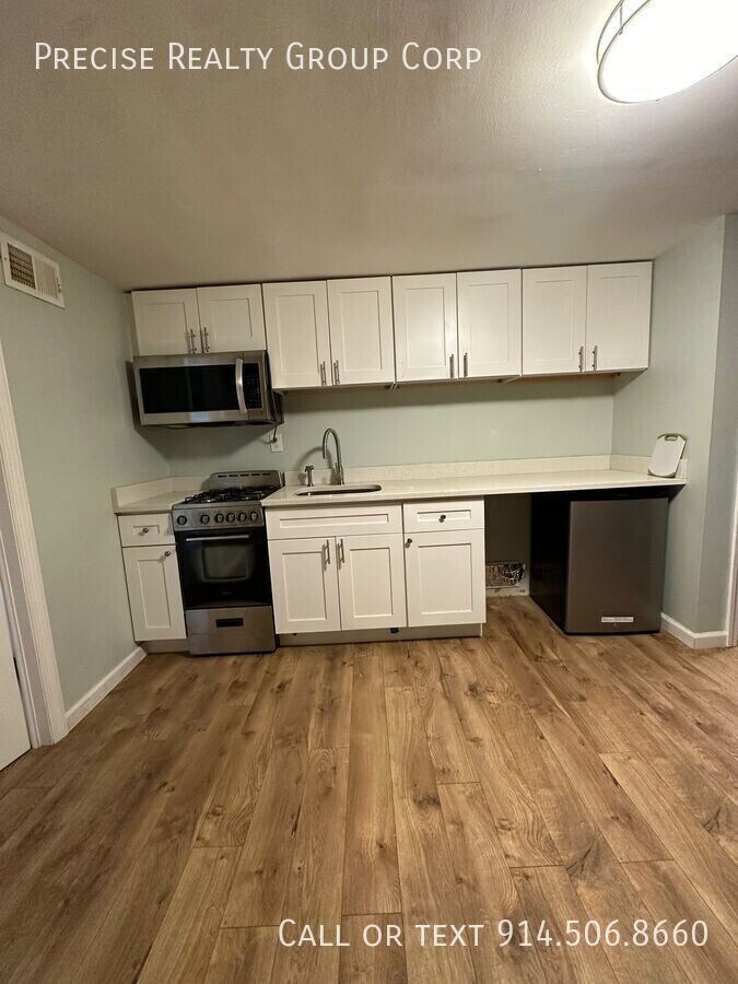 1 Bedroom apartment with great kitchen are... - 1 Bedroom apartment with great kitchen are...