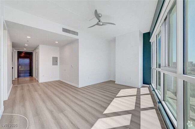 Building Photo - 4575 Dean Martin Dr Unit 602 Rental