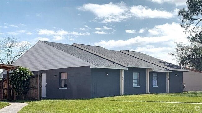 Building Photo - 1348 Fairway Dr Rental