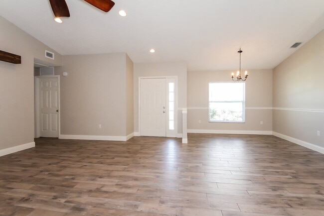 Photo - 4212 1st Ave NE