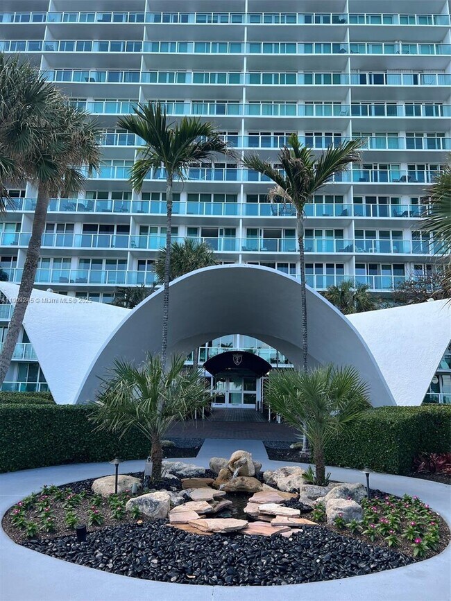 Photo - 333 NE 21st Ave Unit 306