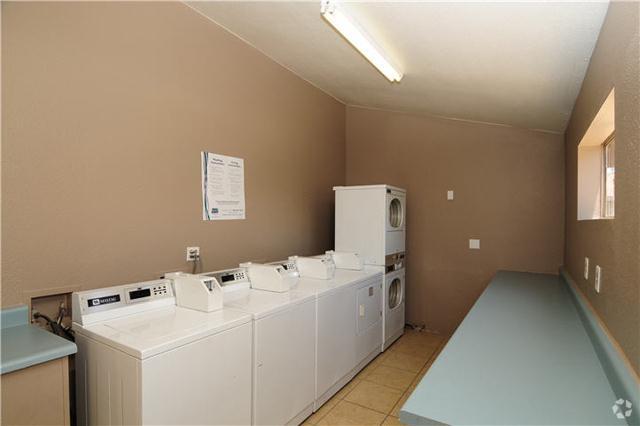 Laundry Facilities - Belleview Estates Townhomes