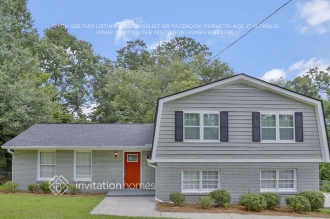 Building Photo - 277 Lancelot Way