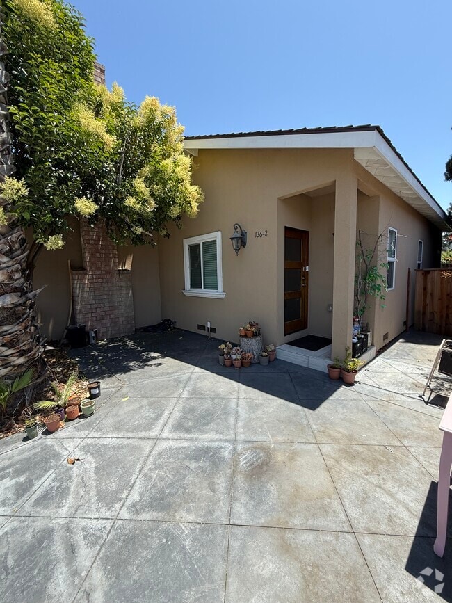 Building Photo - 136 Corkwood Ct Unit ADU Rental