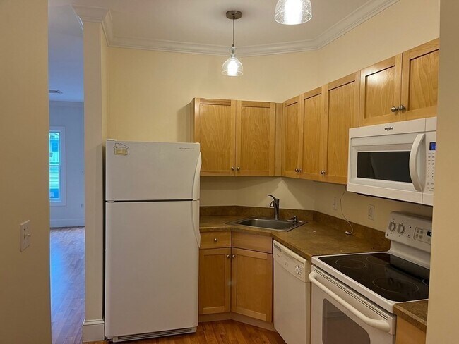 Photo - 426 Mt Hope St Unit 412