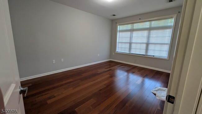 Photo - 104 E Elizabeth Ave Unit 308