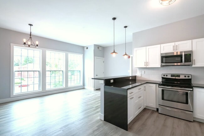 Beacon Falls - Lofts at 50 Leonard