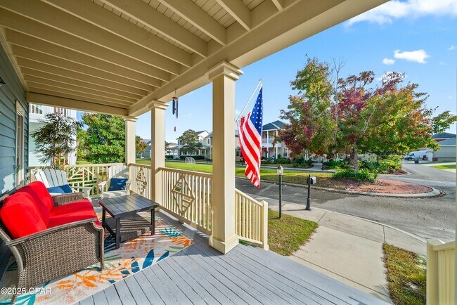 Photo - 408 Savannah Park Way