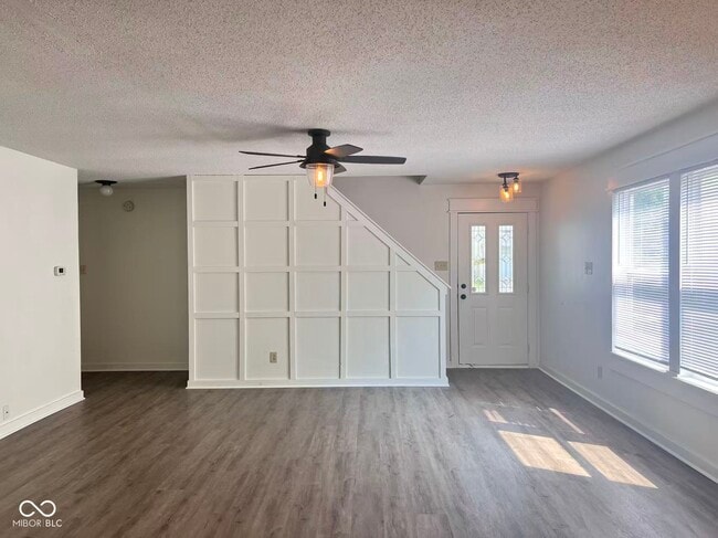 Photo - 10965 Sweetsen Rd