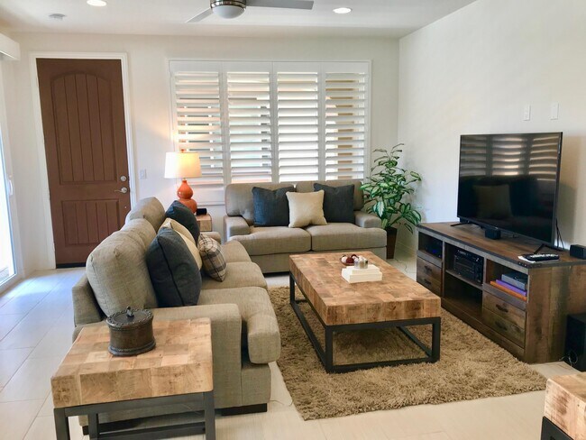 52439 Hawthorn Ct