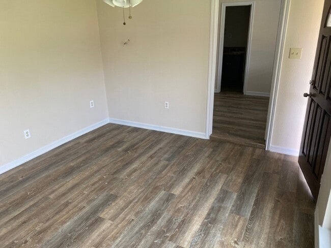 Photo - 14369 Twin Lakes Cir