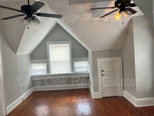 Photo - 610 Redgate Ave Unidad APT 5