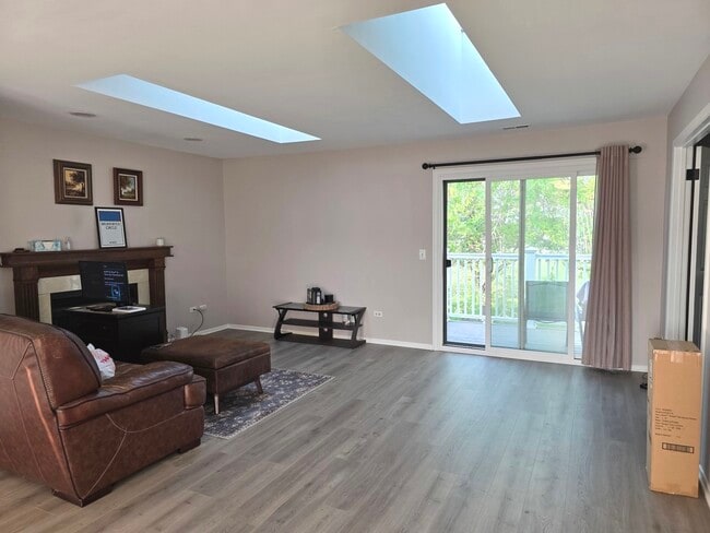 Photo - 953 Brunswick Cir Unit 0