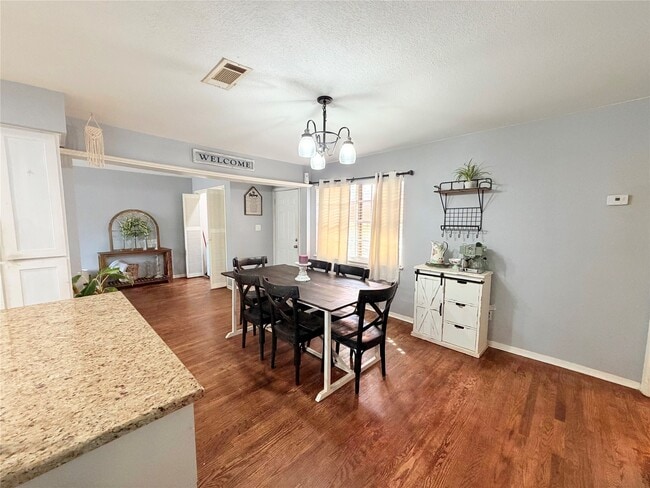 Photo - 14790 Cypress Dr