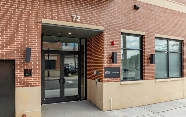 Photo - 72 S Essex Ave