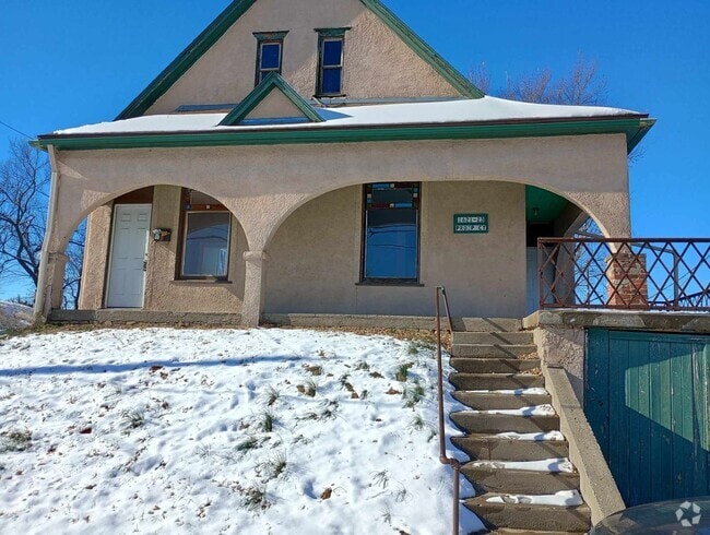 Building Photo - 1621-1623 Prospect Ave Rental