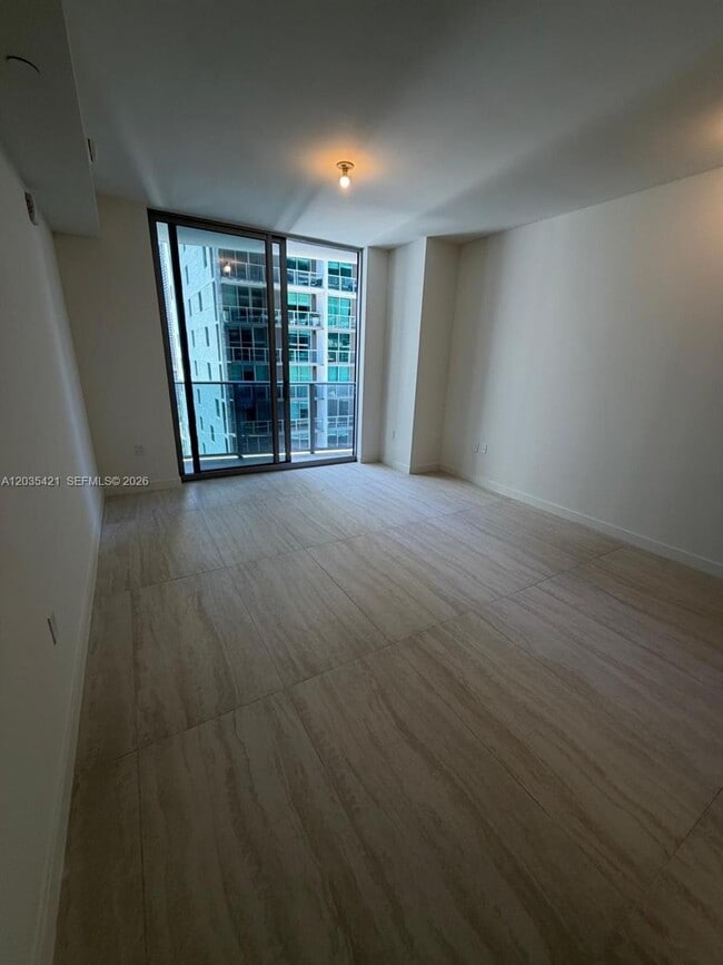 Photo - 77 SE 5th St Unit 2512