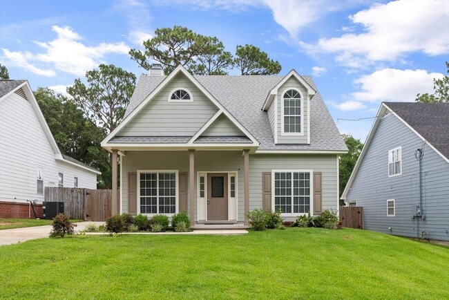 MOVE IN READY BEAUTY IN PINEHURST - MOVE IN READY BEAUTY IN PINEHURST House