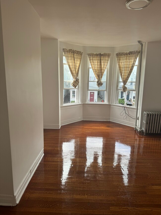Building Photo - 90 Steuben St Unit 1 One Bedroom Rental