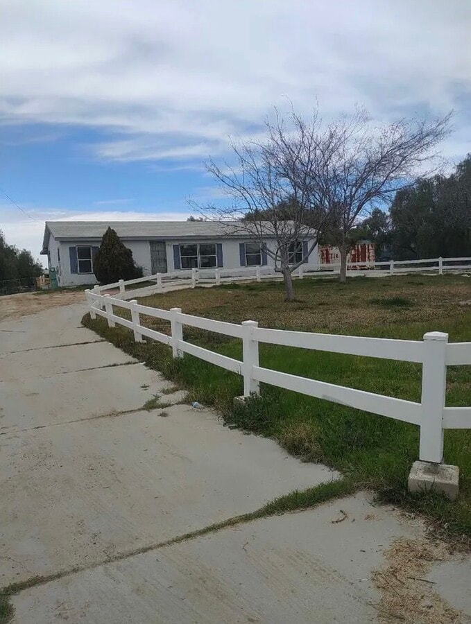 Photo - 21912 Cajalco Rd