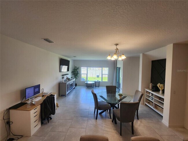 Photo - 4903 Conifer Cone Dr