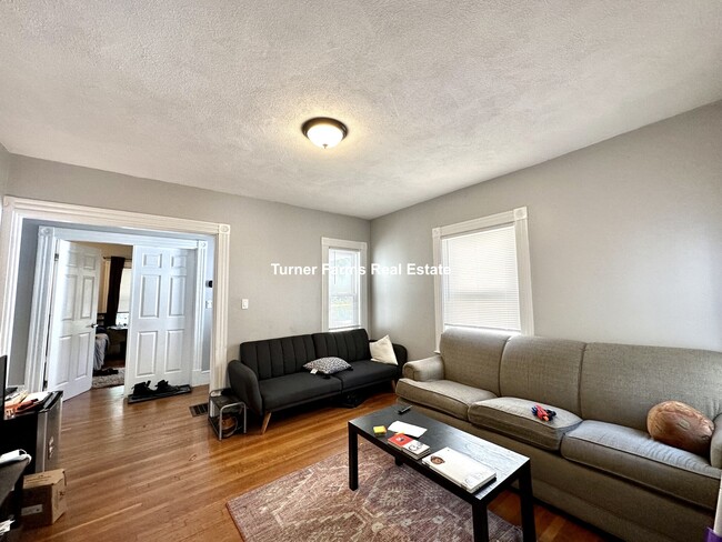 Photo - 30 Touro Ave Apartments Unit 1