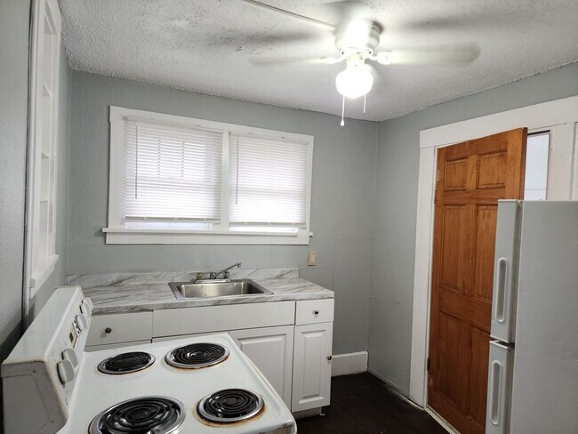 Photo - 1363-1363 1/2 15th St S Unit 1363 1/2