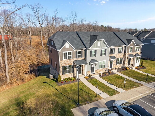 Photo - 4000 Grove Point Dr