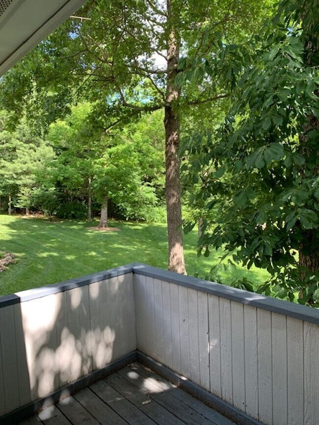 Photo - Spacious 3 bedroom 3.5 Baths 2 Home Office...