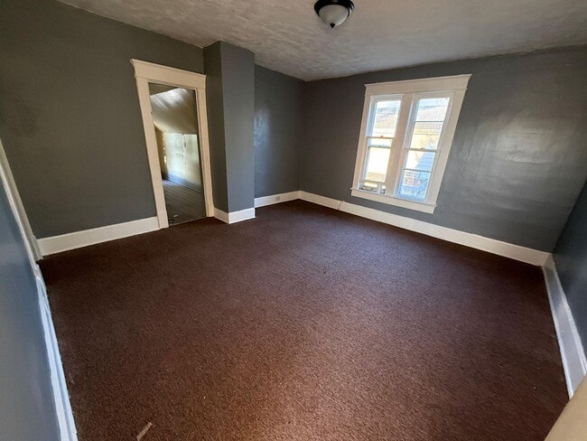 Photo - 3 bedrooms near Heath