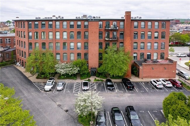 Photo - 28 Bayley St Unit 301