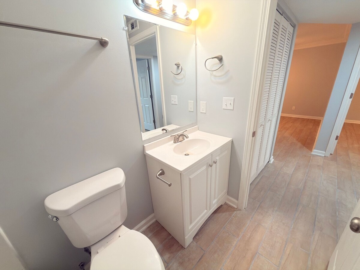 Photo - Floranna Park Apartments Unit FP102